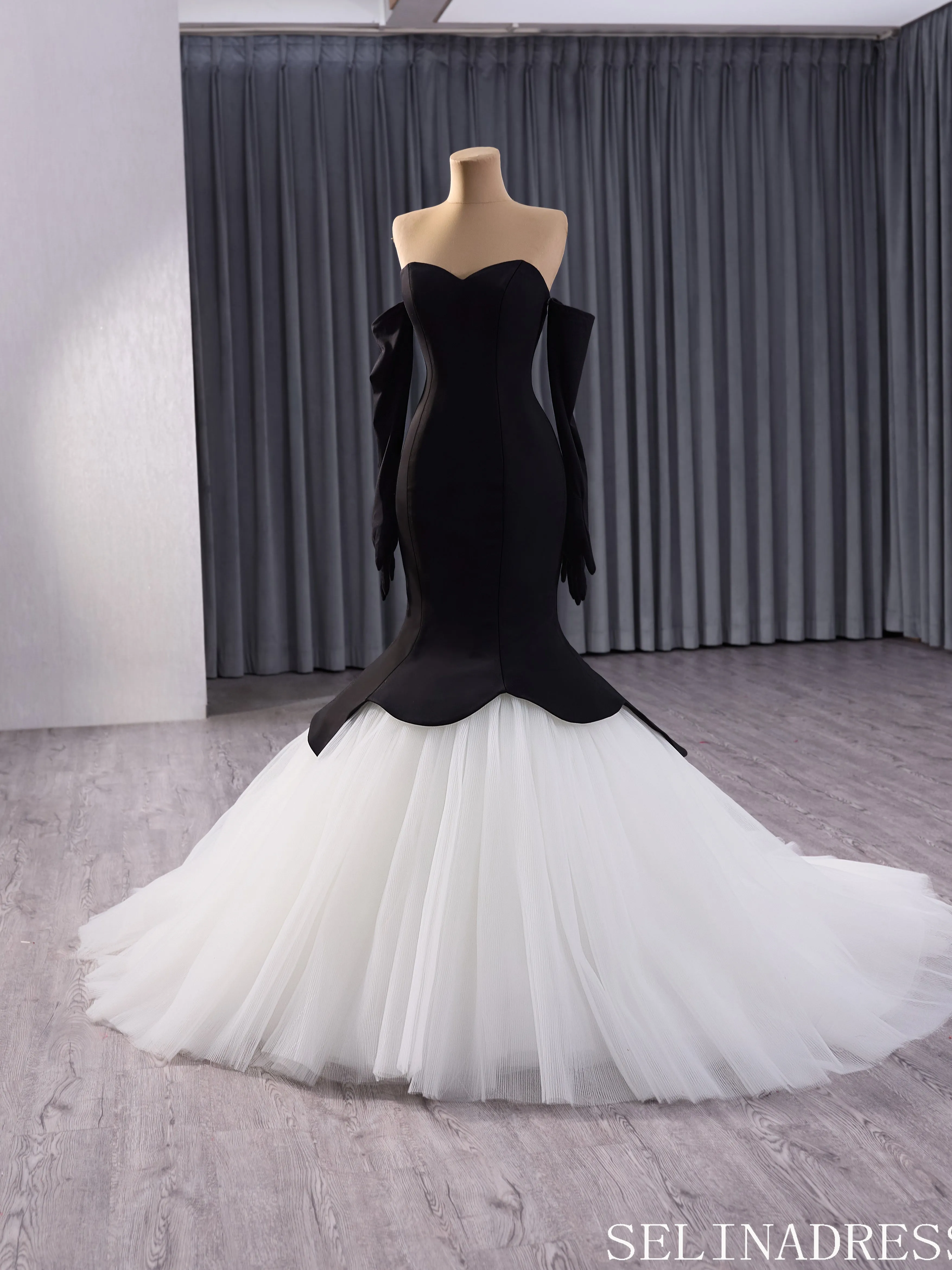 Black Satin Wedding Dresses With Removable Sleeves Pageant Dress 241035