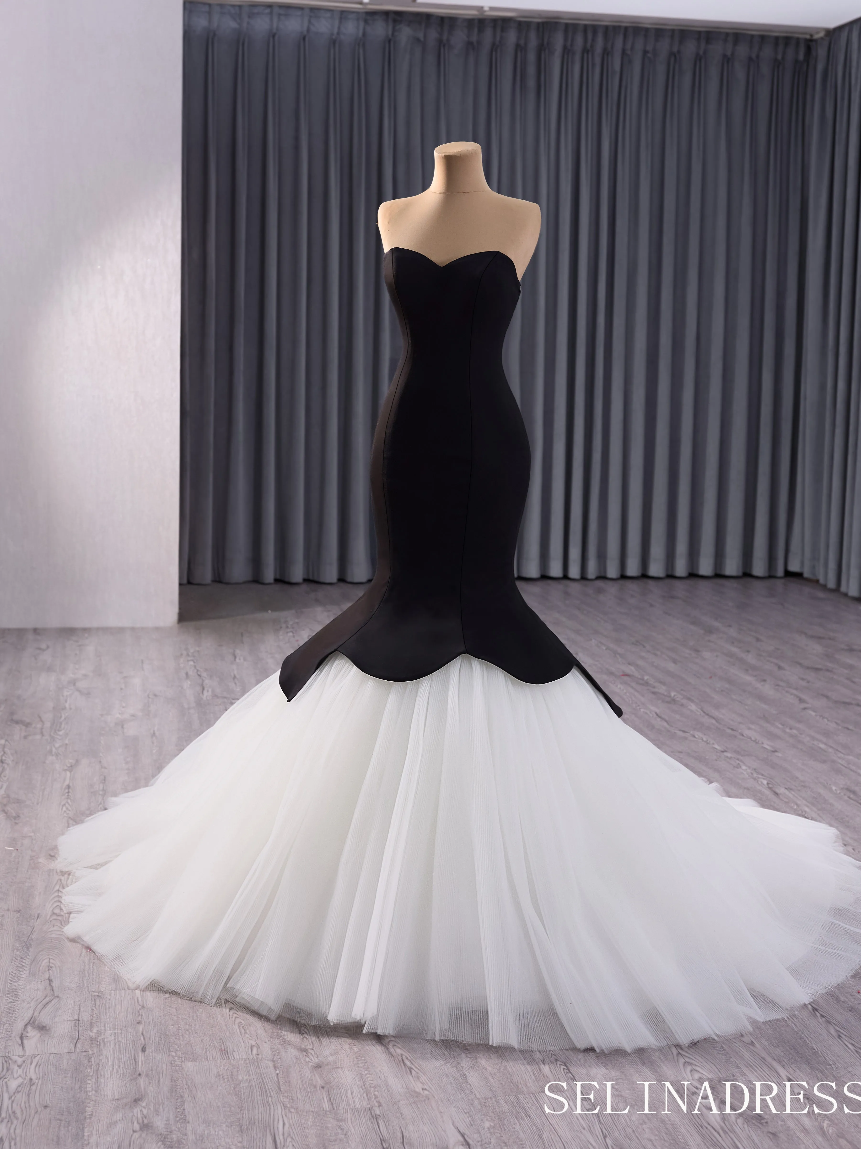 Black Satin Wedding Dresses With Removable Sleeves Pageant Dress 241035