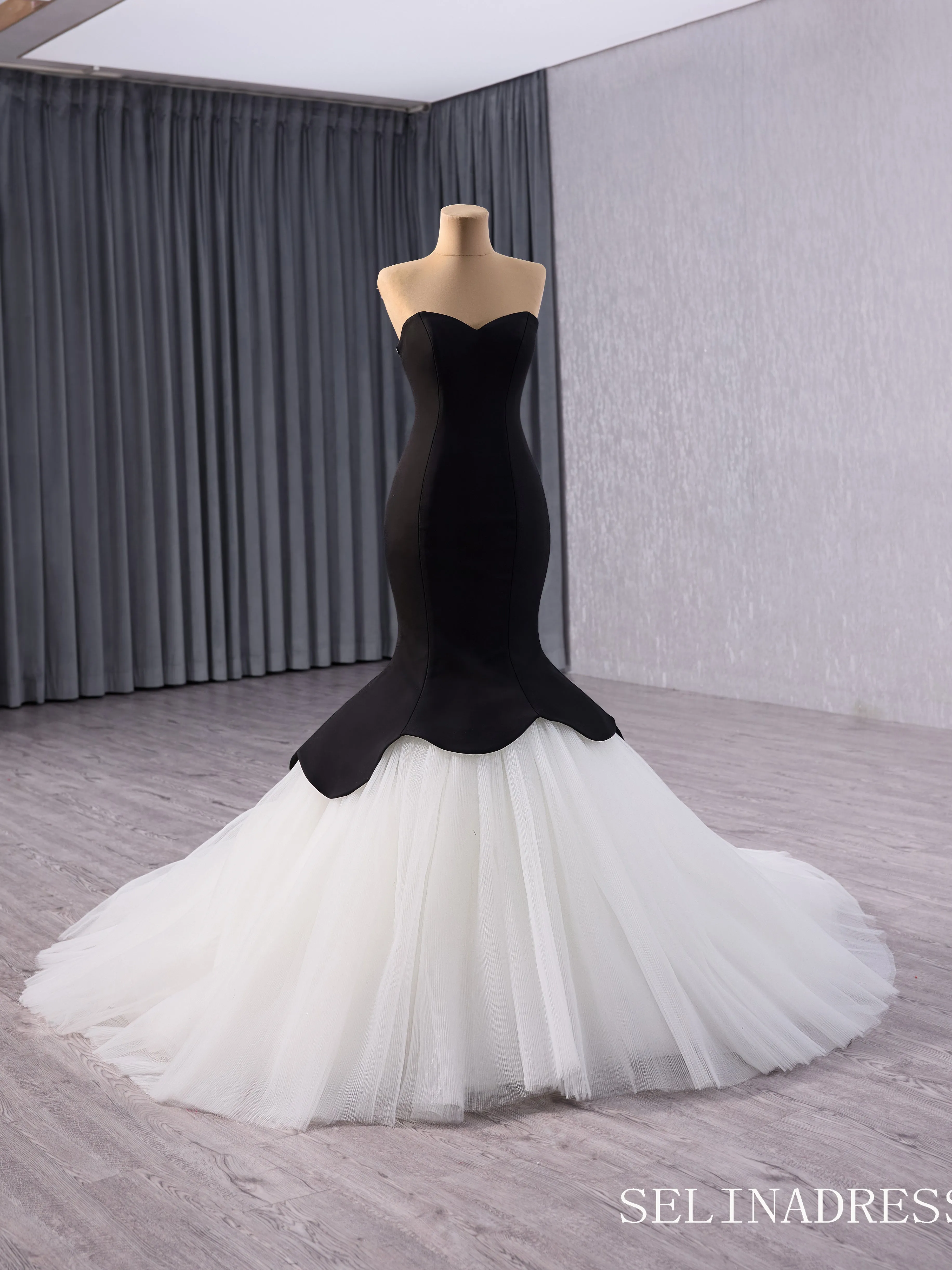 Black Satin Wedding Dresses With Removable Sleeves Pageant Dress 241035