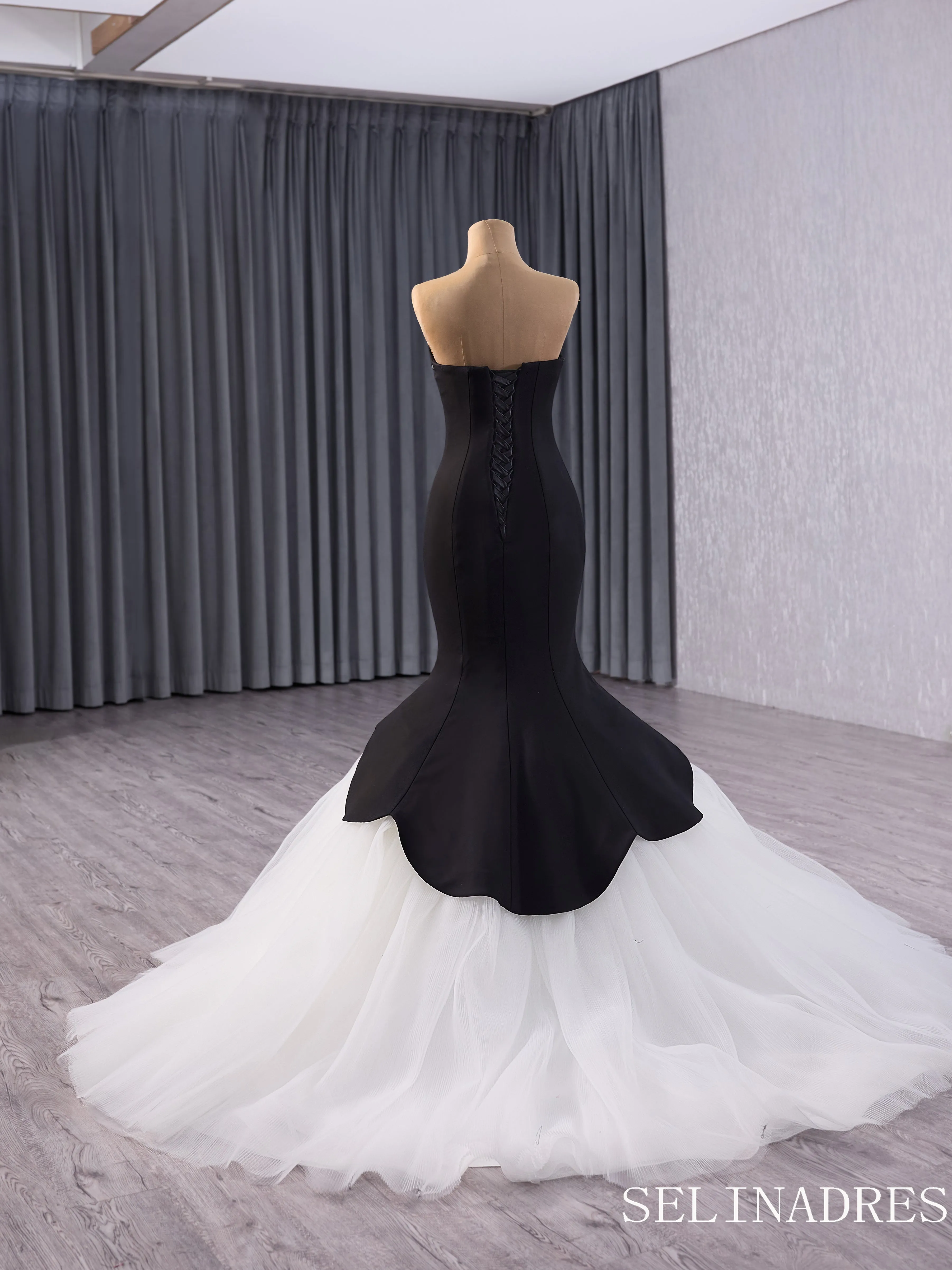 Black Satin Wedding Dresses With Removable Sleeves Pageant Dress 241035