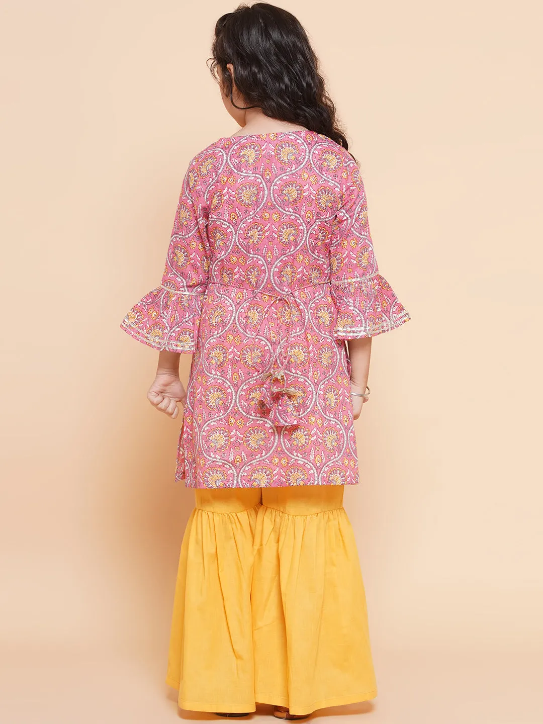 Girls Pink Floral Printed Panelled Pure Cotton Kurta With Sharara