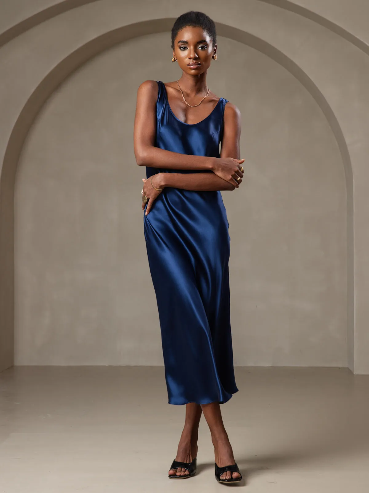 Elegant Long Dress with Wide Straps in Solid Silk - Sleeveless Option