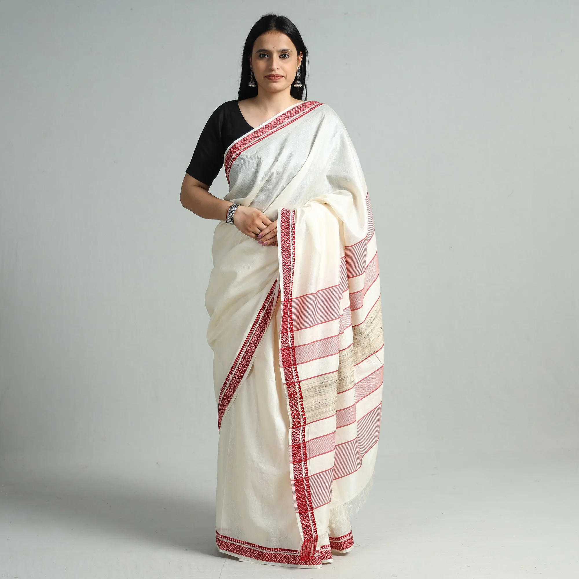 White - Traditional Vidarbha Tussar Silk Handloom Saree with Woven Border 126