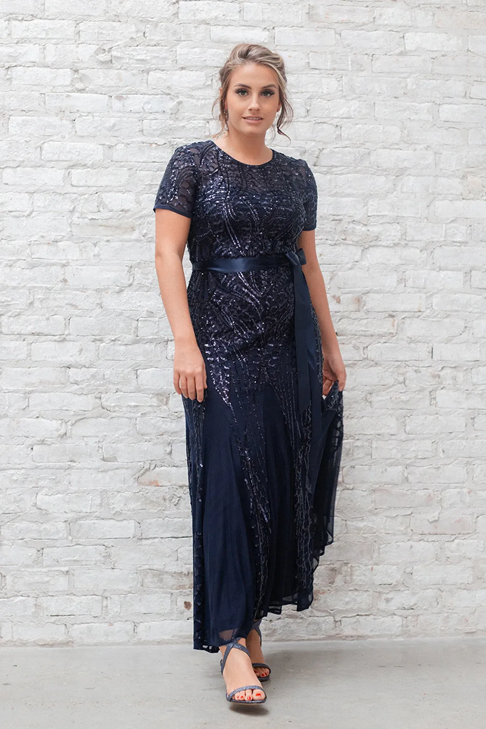 Women's One Piece Short Sleeve Embellished Sequin  Evening Gown - Missy