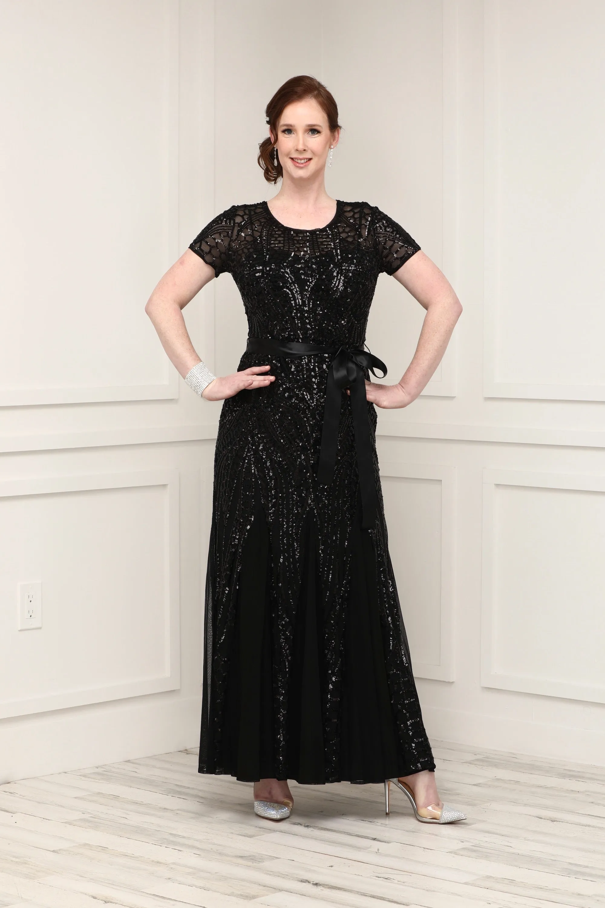Women's One Piece Short Sleeve Embellished Sequin  Evening Gown - Missy
